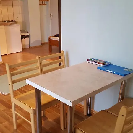 Majutusasutus Konse Motel And Caravan Camping 3*